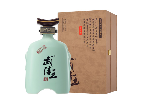 万州武陵酒武陵王回收武陵王文王/武王53度500ml礼盒装行情价格