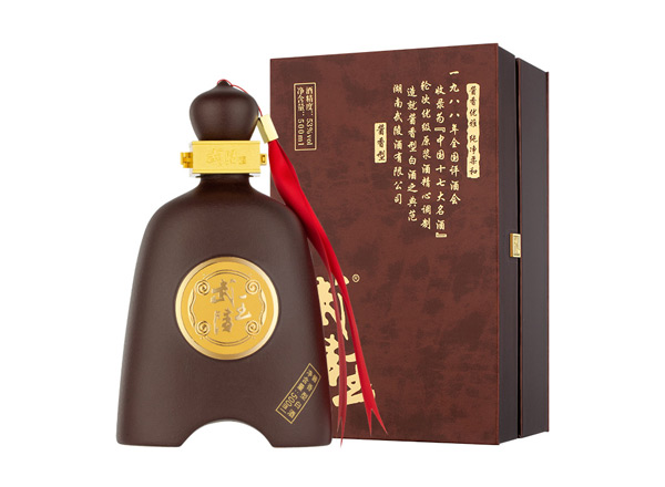 万州武陵酒回收武陵王武王礼盒装白酒